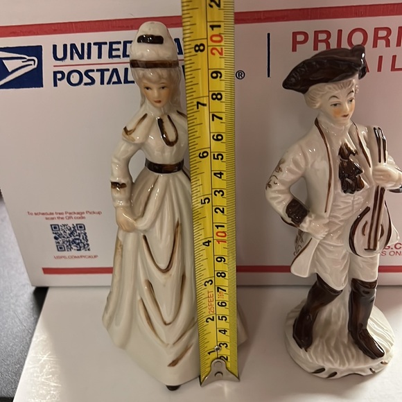 Vintage Pair Of Figurine - Picture 4 of 14